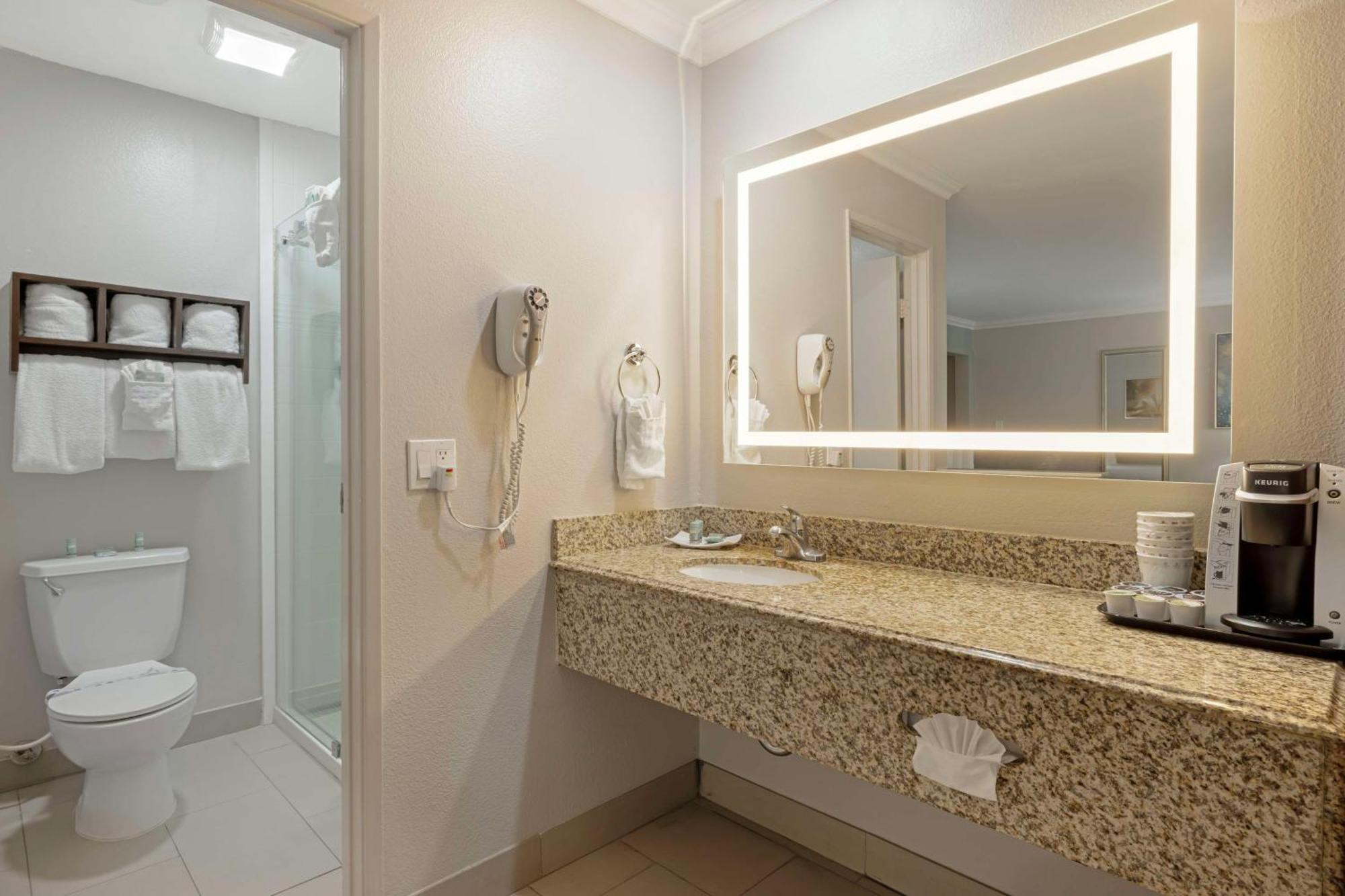 Best Western Courtesy Inn Hotel - Anaheim Resort At The Park Esterno foto