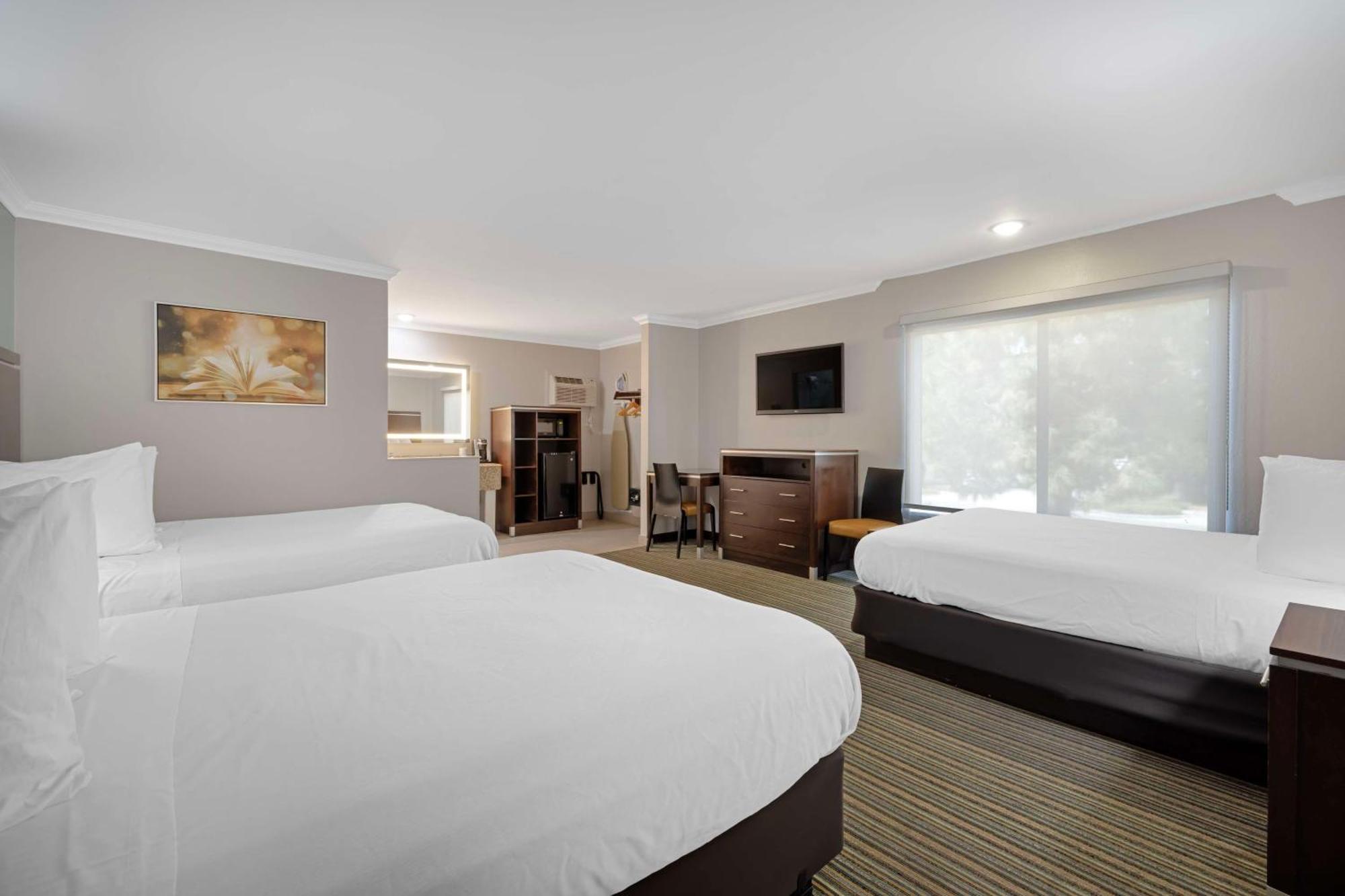 Best Western Courtesy Inn Hotel - Anaheim Resort At The Park Esterno foto