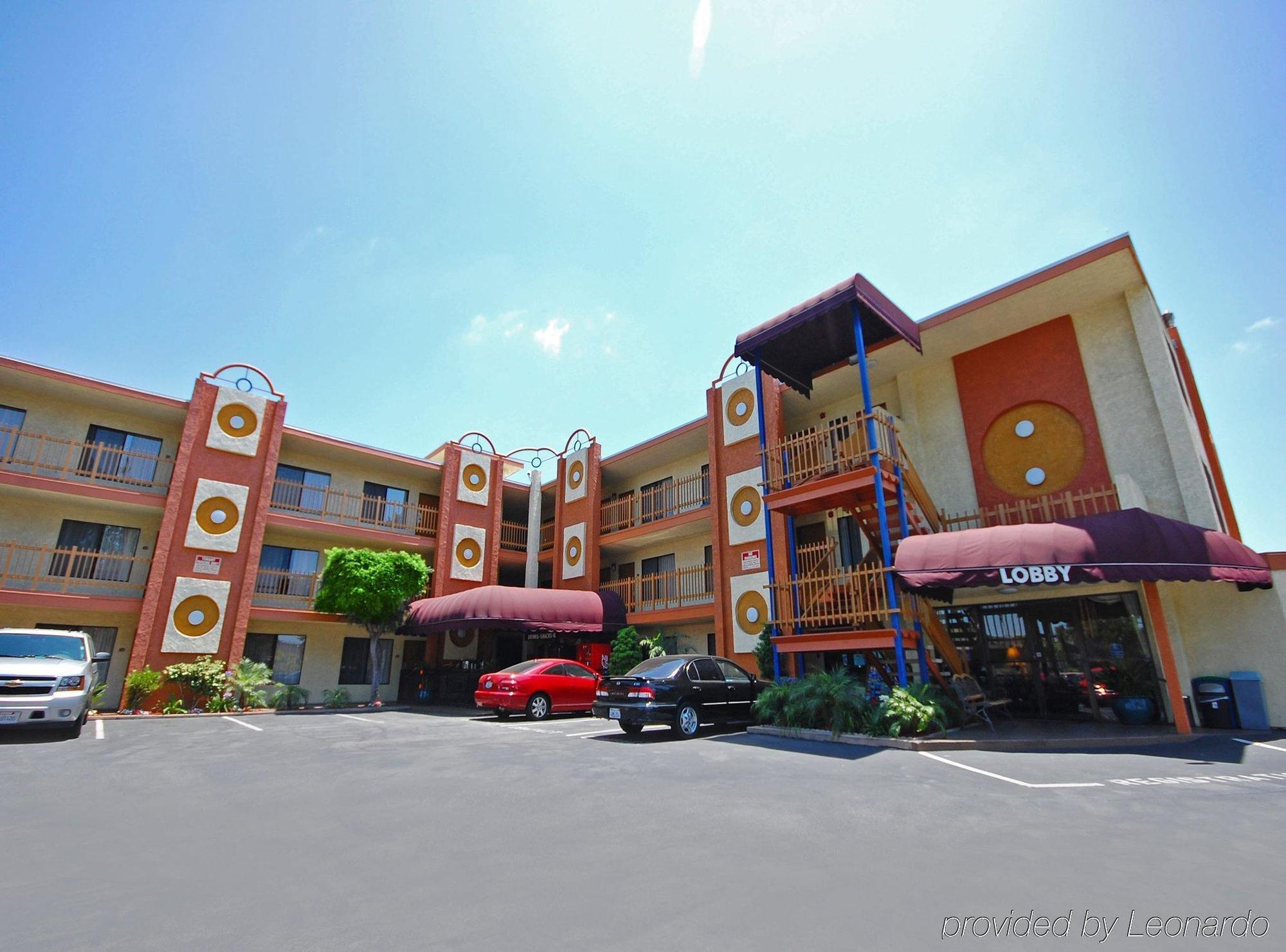 Best Western Courtesy Inn Hotel - Anaheim Resort At The Park Esterno foto
